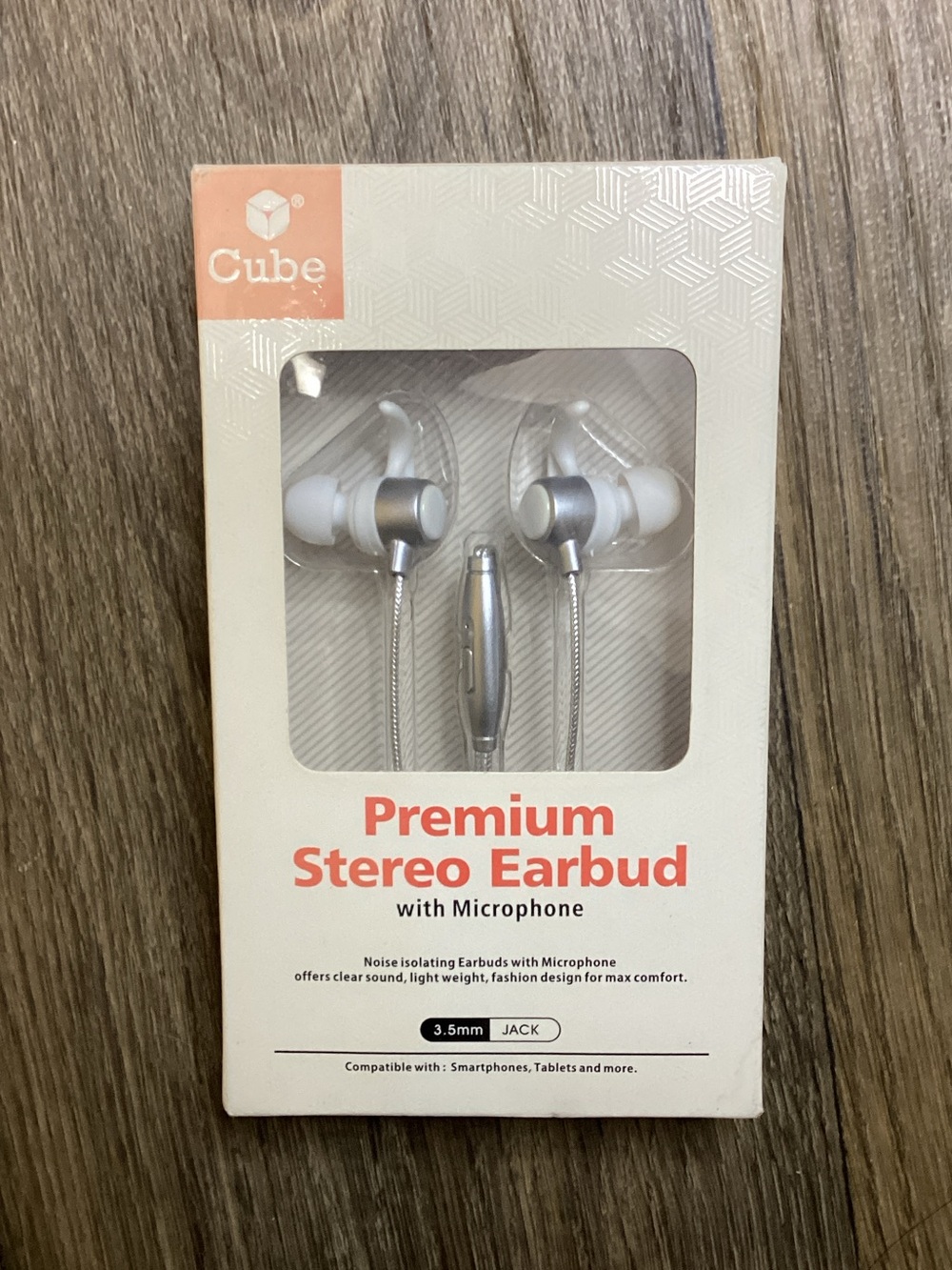 Premium Stereo Earbud Headphones with Microphone - White/Silver